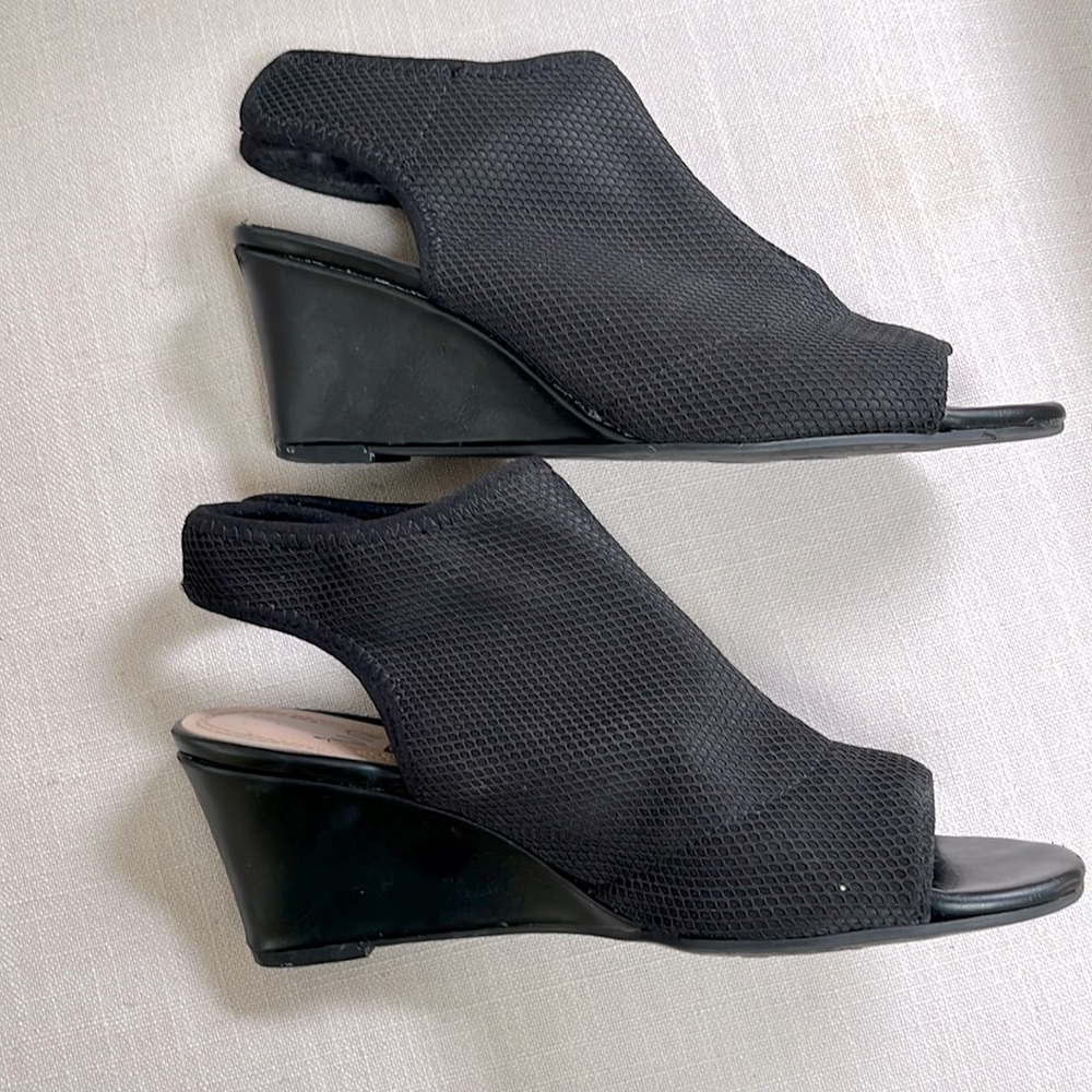 Impo Black Stretch Wedge Shoes Size 6.5” - Picture 1 of 3